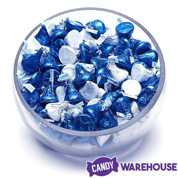 Hershey's Kisses Color Combo - Dark Blue And White: 800-Piece Box - Image 6