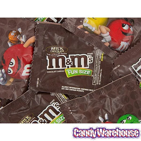 M&M's Candy Fun Size Packs - Milk Chocolate: 5LB Bag - Image 2