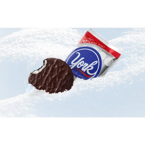 York Peppermint Patties Snack Size Packs: 175-Piece Box - Image 2